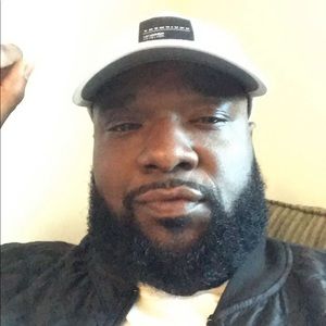 Meet your Posher, Chaz